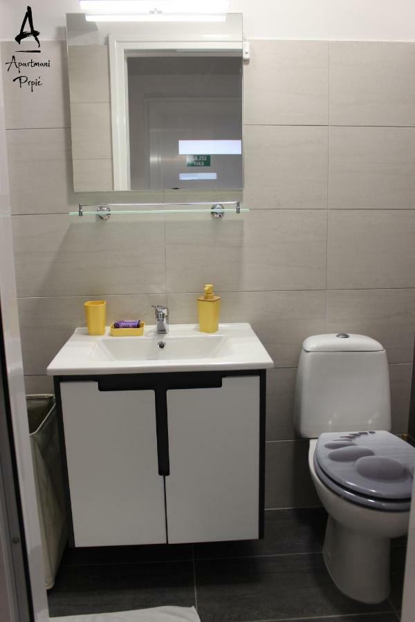 Apartmani Prpic Ražanac Exteriér fotografie
